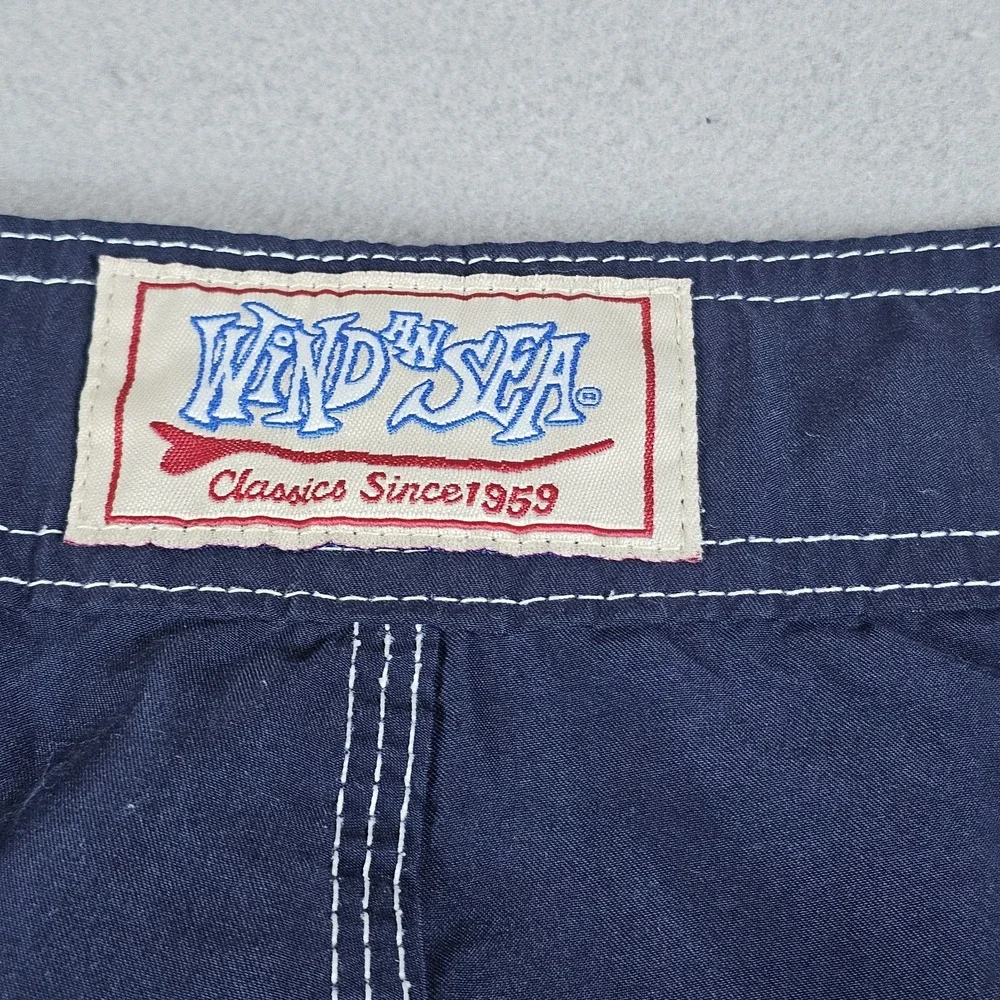 VTG Wind an Sea Board Shorts Mens 32 Blue 9